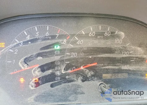 2005 Toyota Camry Le z USA, uszkodzony, nr VIN 4T1BE32K85U575663